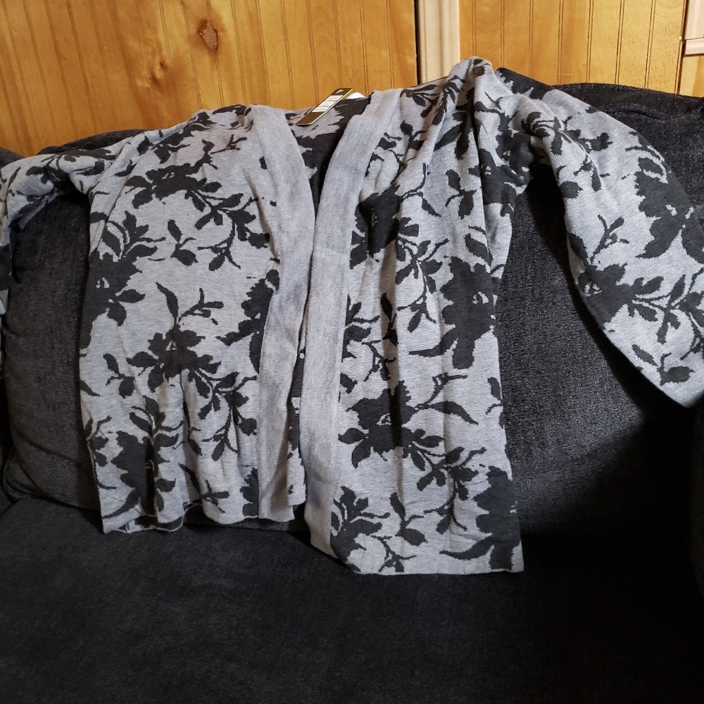 Bellldini Womaen's Cardigan